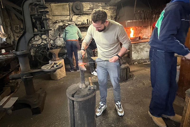 Weihnachtsanlass 2025 Kuster Gärten Tisch-Schmitte